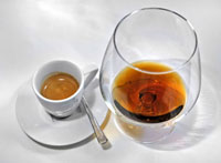 Espresso Leggero y Brandy Cardenal Mendoza