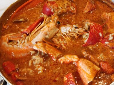 Arroz caldoso con bogavante de A Cofradía