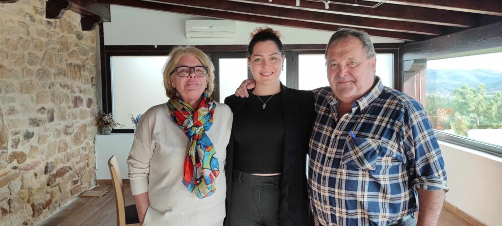 JayneHardcastle, Olatz Bustinza y Mikel Bustinza, la familia al frente de Horma Ondo