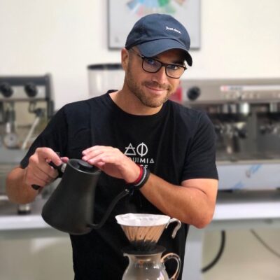 Federico Bolaños, barista