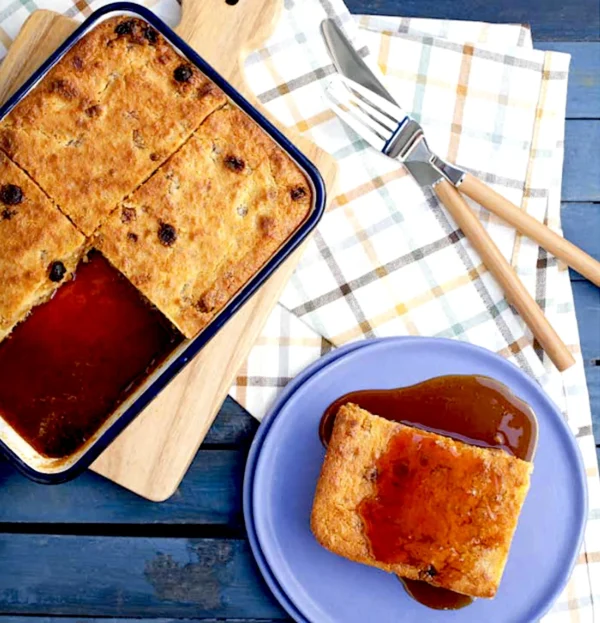 Budin de pan al caramelo.