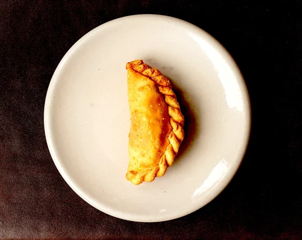 Empanada de carne. Guido Tassi en Don Julio. Buenos Aires.