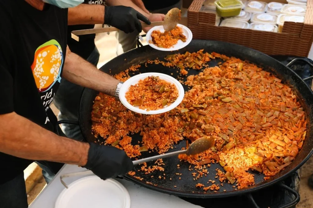 La cocina se vuelca con las víctimas de la DANA 0