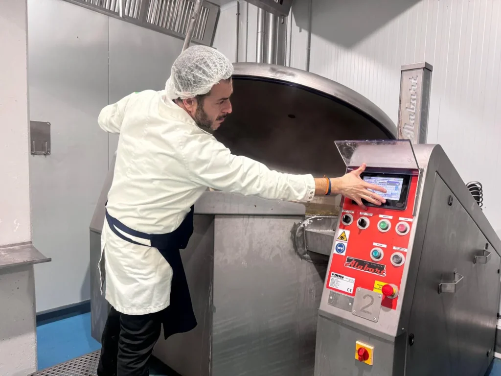 La cocina se vuelca con las víctimas de la DANA 1